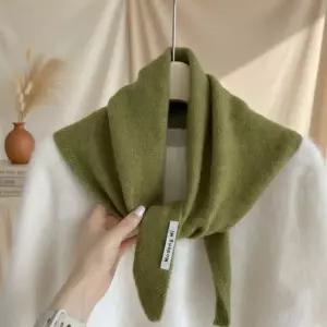[옷자락]여성 데일리 울 니트 삼각 스카프