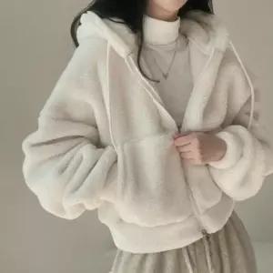 [옷자락]여성 세미크롭 양모 후드 집업 데일리 뽀글 자켓