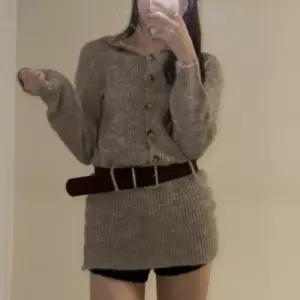 [옷자락]여자 보카시 벨트 버튼 세라카라 오프숄더 미니원피스