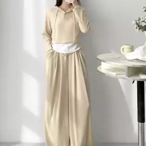 [옷자락]여자 레이어드 버튼 크롭 후드티 핀턱 와이드팬트 세트