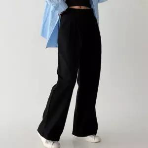 [옷자락]여자 통밴드 투핀턱 와이드핏 스판 봄 출근룩 슬랙스