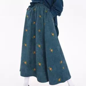 [옷자락]여자 가을 겨울 따뜻한 코듀로이 플라워 롱 스커트