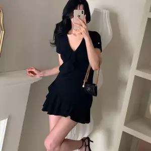 [옷자락]여자 반팔하객룩 러플 랩 프릴 슬림핏 브이 미니원피스