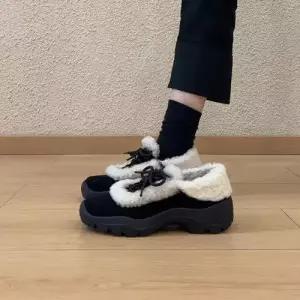 여친 캔버스화 슈즈 키높이 기모 털가보시 라운드 스트랩 다크 플랩 BE5