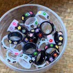 레이어드 국내제작 반지 링 아크릴 플라워 꽃 염색