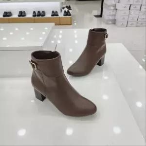 [탠디]by미셸 125506 소가죽 소재 6cm굽 옆 장식 여성 앵글 부츠 cc274