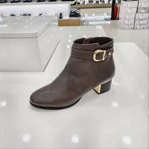 [탠디]by미셸 117508 소가죽 소재 5cm굽 옆 장식 여성 앵글 부츠 cc3