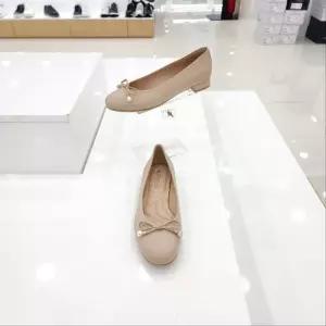 [탠디]by미셸 125025 소가죽 소재 3cm굽 앞장식 여성 펌프스 구두 cc2_CC