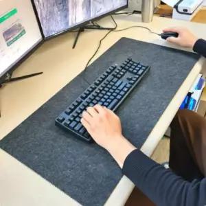 마우스트레이 데스크 책상 장패드 다크그레이 키보드 게이밍 매트 테이블매트