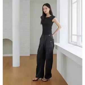 [롯데백화점]에고이스트 금속 아일렛 포켓 포인트 카고 팬츠 ER2WP561