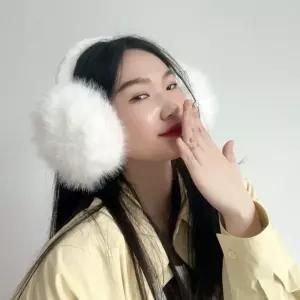 페이크 밍크 귀마개(화이트)겨울용 방한용품 아이템 보온효과 추위대비 따뜻한 귀덮개 여자