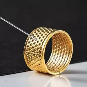 [셀러에이드]링 골무 반지형 스텐골무 바느질 바늘찔림 손보호