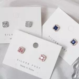 친구선물 사각 컬러 큐빅 포인트 실버 92.5 은침 귀걸이