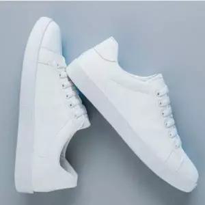 남성 데일리 로우탑 2컬러 베이직 운동화 캔버스화 단화