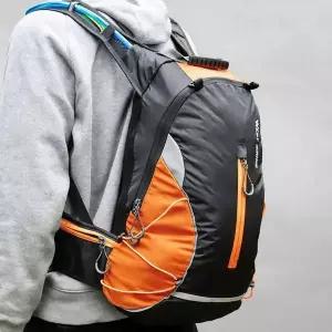 [콩심팥심]초경량 자전거 가방 통기성 라이딩 배낭 야간 반사판 수납 백팩