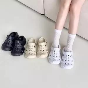 남녀공용 여름샌들 여성 앵글 패션샌들 플랫 빅사이즈