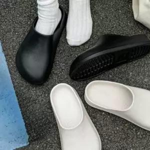 [라일리] Rly 방수 미끄럼방지 슬리퍼 푹신한 말랑 쿠션 클로그