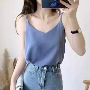 여성 슬림 끈나시 이너탑 나시티 레이어드 슬리브리스 기본