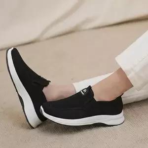 [옷자락]여성 일상용 편안한 착용감 경량 메시 슬립온 운동화