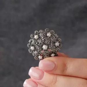 [제이로렌]바이데이지 진주 꽃다발 실버 브로치 Bb0473