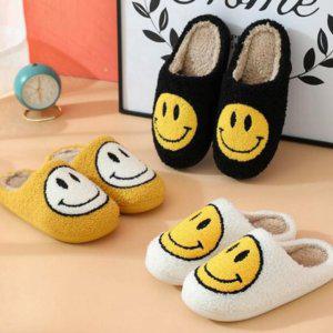 슬리퍼 털 보송이 스마일 겨울 따뜻한 사무실 보온 실내화 층간소음