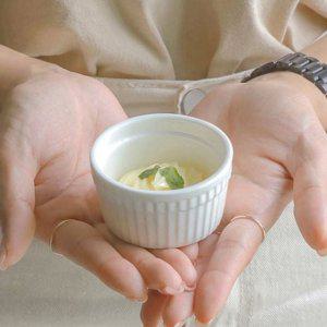 종지 도자기 볼 간장 테이블 소스 원형 작은 주방 잎사귀