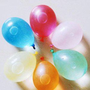 물 풍선 어린이 놀이 채우는 500개