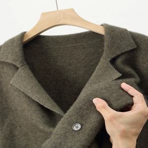 100% 메리노 울 스웨터 남성용 정장 칼라 카디건 스마트 캐주얼 니트 가을 겨울 캐시미어 솔리드 코트 포켓 의류 탑