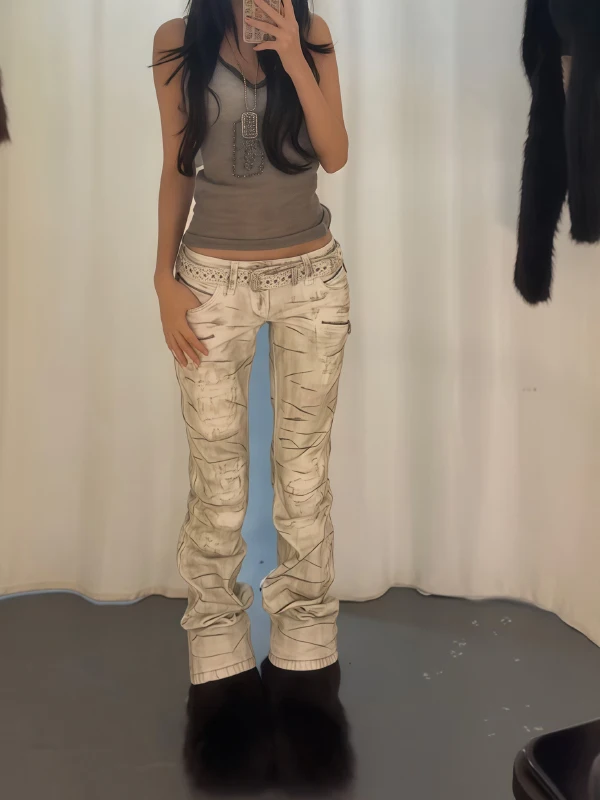 아메리칸 스타일 빈티지 페이디드 화이트 데님 청바지 여성 가을 ​​겨울 밀레니엄 섹시한 소녀 주름 디자인 로우 허리 스트레이트 레그 팬츠