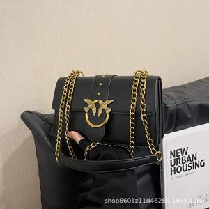 여성을 위한 독특한 디자인의 멀티웨이 백 정교한 디테일 고품질 숄더 언더암 백 세련된 다용도 신상품