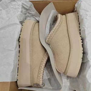 여성용 모피 슬리퍼 원피스 두꺼운 밑창 짧은 플러시 편안한 여성 면 신발, 디자이너 겨울 스노우 부츠, 2025 신상