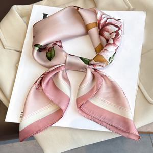 70cm 스카프 시뮬레이션 실크 여성 여름 Shawls 및 랩 Hijab 스카프 Femme Pashmina Echarpe 디자이너 Beach Stole Bandana