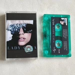 레이디 가가 카세트 |   더 페이미 앨범 |   컬러 레트로 테이프 |   클래식 영국 팝 빈티지 워크맨 카세트 |   팝 음악 수집품