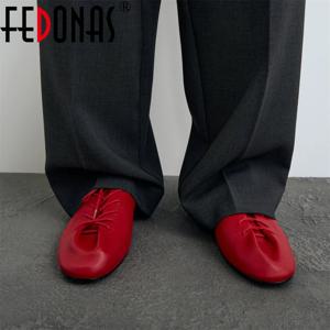 FEDONAS 새로운 여성 정품 가죽 신발 플랫 플랫폼 크로스 타이드 부드러운 가죽 캐주얼 신발 여성 패션 로퍼 신발 여성