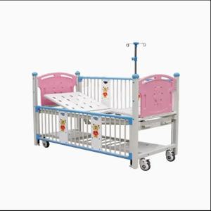 병원 등급 수동 아기 돌봄 침대 탈착식 매트리스 및 크랭크 시스템 포함 강철 및 금속 재질