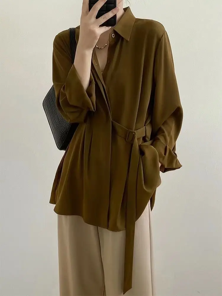 이른 봄 루즈핏 긴팔 여성 셔츠 디자인 센스 빈티지 스타일 벨 바텀 슬리밍 드레이프 성숙한 분위기 다용도 탑