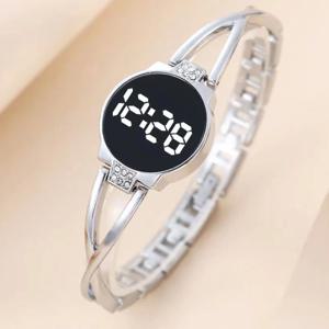 MAYZHISU 여성을위한 패션 LED 시계 터치 스크린 숙녀 손목 시계 디지털 시계 스틸 밴드 전자 여성 팔찌 시계