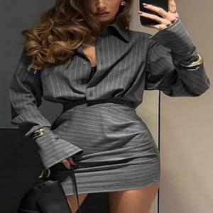 2025 여름 패션 새로운 여성의 우아한 사무실 직원 세트 스트라이프 칼라 탑 엉덩이 포장 짧은 치마 효과 두 조각 세트
