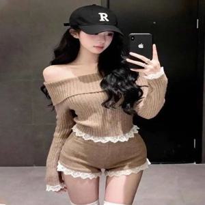 가을 겨울 레이스 스플라이스 원숄더 니트 탑 하이웨이스트 숏팬츠 투피스 세트 여성용 섹시 스타일 캐주얼웨어