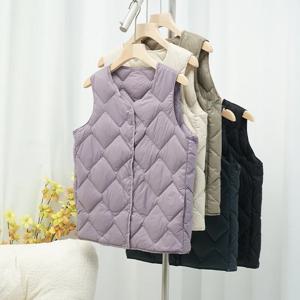 여성 초경량 화이트 오리 다운 롱 조끼 민소매 자켓 Argyle 가을 겨울 2023 새로운 중국과 한국 패션