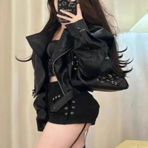 아메리칸 스타일 짧은 가죽 자켓 여성 가을 ​​겨울 새로운 디자인 지퍼 오토바이 자켓 슬리밍 스트레이트 컷 PU 가죽