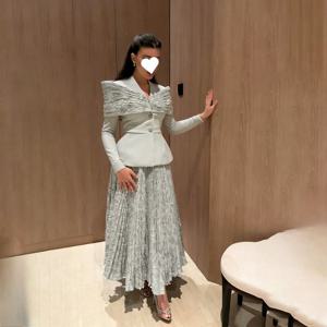 우아한 정장 이브닝 드레스 발목 길이 긴 소매 브이넥 공식 파티 가운 패션 레이스 플리츠 A라인 프롬 드레스 맞춤 제작