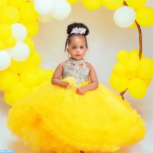 노란색 아이 생일 꽃의 소녀 드레스 웨딩 파티를위한 높은 목 구슬 Photoshoot에 대한 아기 소녀 댄스 파티 드레스