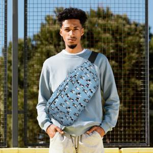 크로스바디 허리 가방 보스턴 테리어 귀여운 강아지 남성 여성 조절 가능한 패니 팩 여행 러닝 머니 폰 파우치 가슴 가방