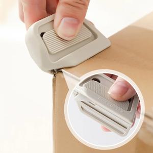 새로운 자석 박스 커터 자동 수납 휴대용 안티스틱 안전 칼 포장물 개봉용 익스프레스 소포 공예 커터