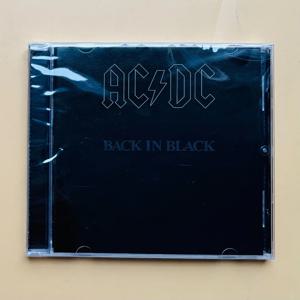 AC/DC 백 인 블랙 CD 하드 록 클래식 록 앨범 아이코닉 히트곡 차량용 팬 컬렉션 선물 재고 있음