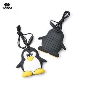 실리콘 만화 펭귄 Teether 1pc 젖니가 남 도매 재미 있은 Teether 아기 장난감 안전 새로운 뜨거운 목걸이