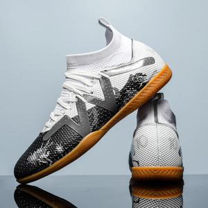 전문 남성 실내 플랫 바닥 축구 신발 성인 내구성 편안한 훈련 신발 청소년 미끄럼 방지 축구 신발