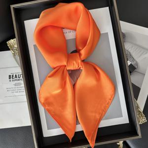 1PC 솔리드 컬러 스퀘어 스카프 여성 럭셔리 비치 스카프 패션 레이디 헤어 헤드 두건 랩 여성 Neckerchief Hijab Shawl