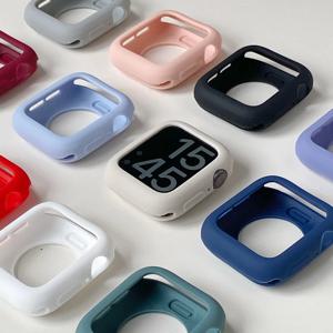 애플 워치 11-10 46mm 42/38/40/44/41/45mm 액세서리 실리콘 케이스 범퍼 보호 커버 iwatch 시리즈 9 8 7 6 5 4 3 SE
